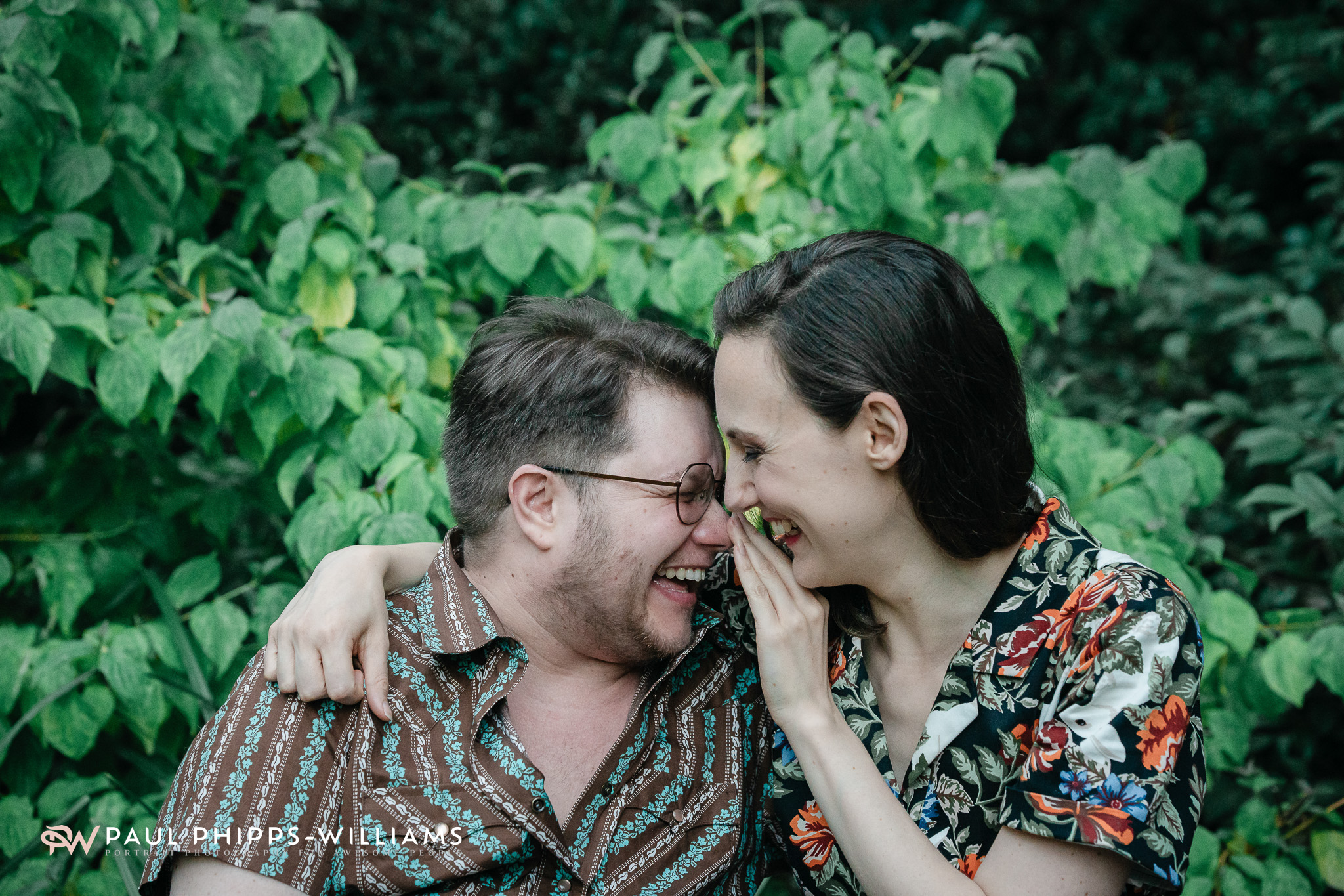 Relaxed candid moment of Fio and Georgia on their 3rd anniversary shoot, and the first with Fio as a trans man.